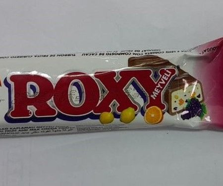Roxy Chocolate With Fruit 22Gm